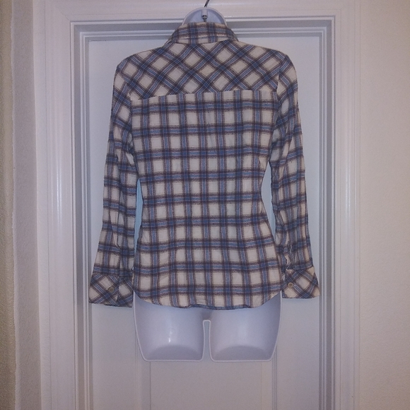 Victoria's Secret Pink Plaid Button Down Shirt - Picture 4 of 6